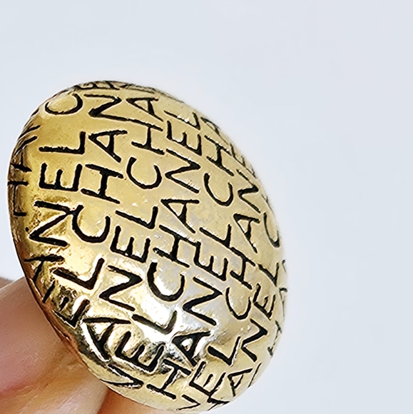 Chanel Gold-plated Lettered Vintage Earrings - Picture 2 of 7